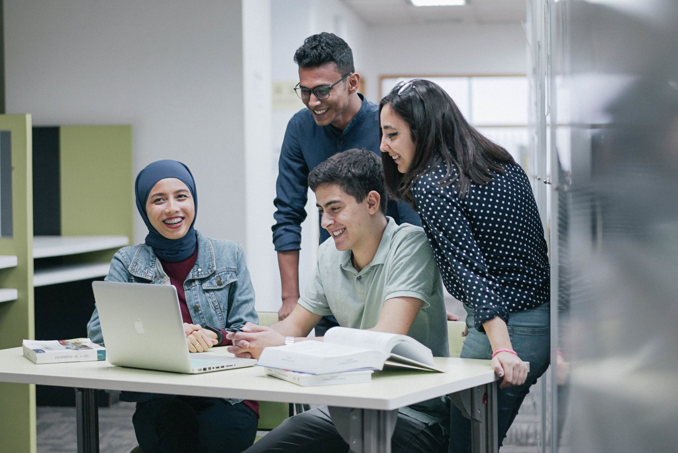 Trouver une formation post-bac pour se former aux métiers de demain